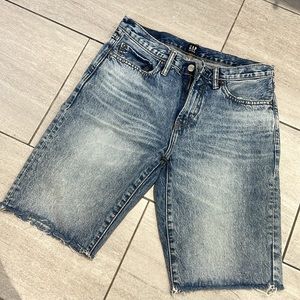 Gap Denim Size 30 Shorts Like New, Mens Teens Zip fly Regular fit